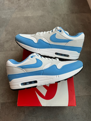 Nike Air Max 1 White University Blue (Preowned size 9.5)