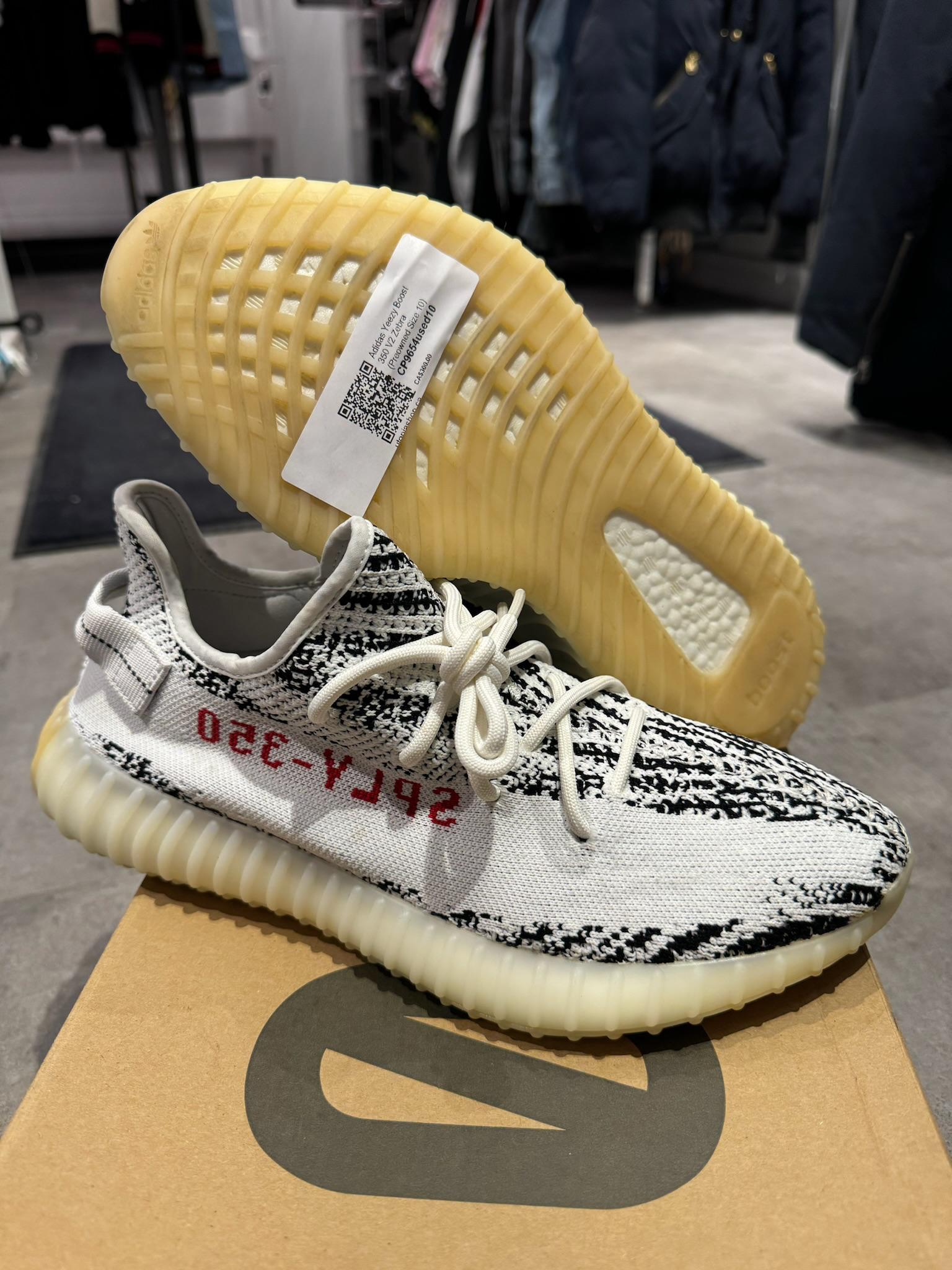 Adidas Yeezy Boost 350 V2 Zebra (Preowned Size 10)