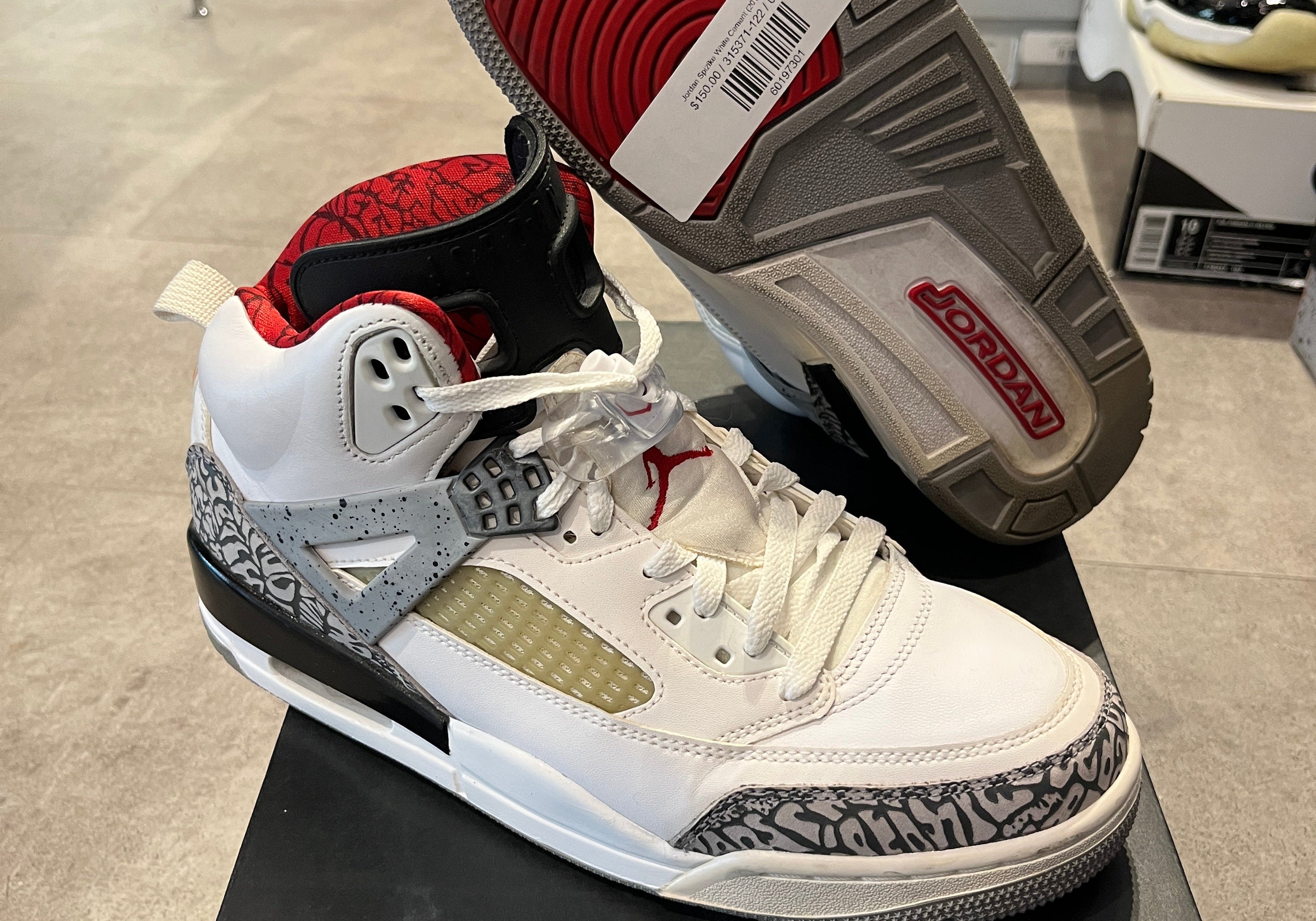 Jordan Spizike White Cement (2017) (Preowned)