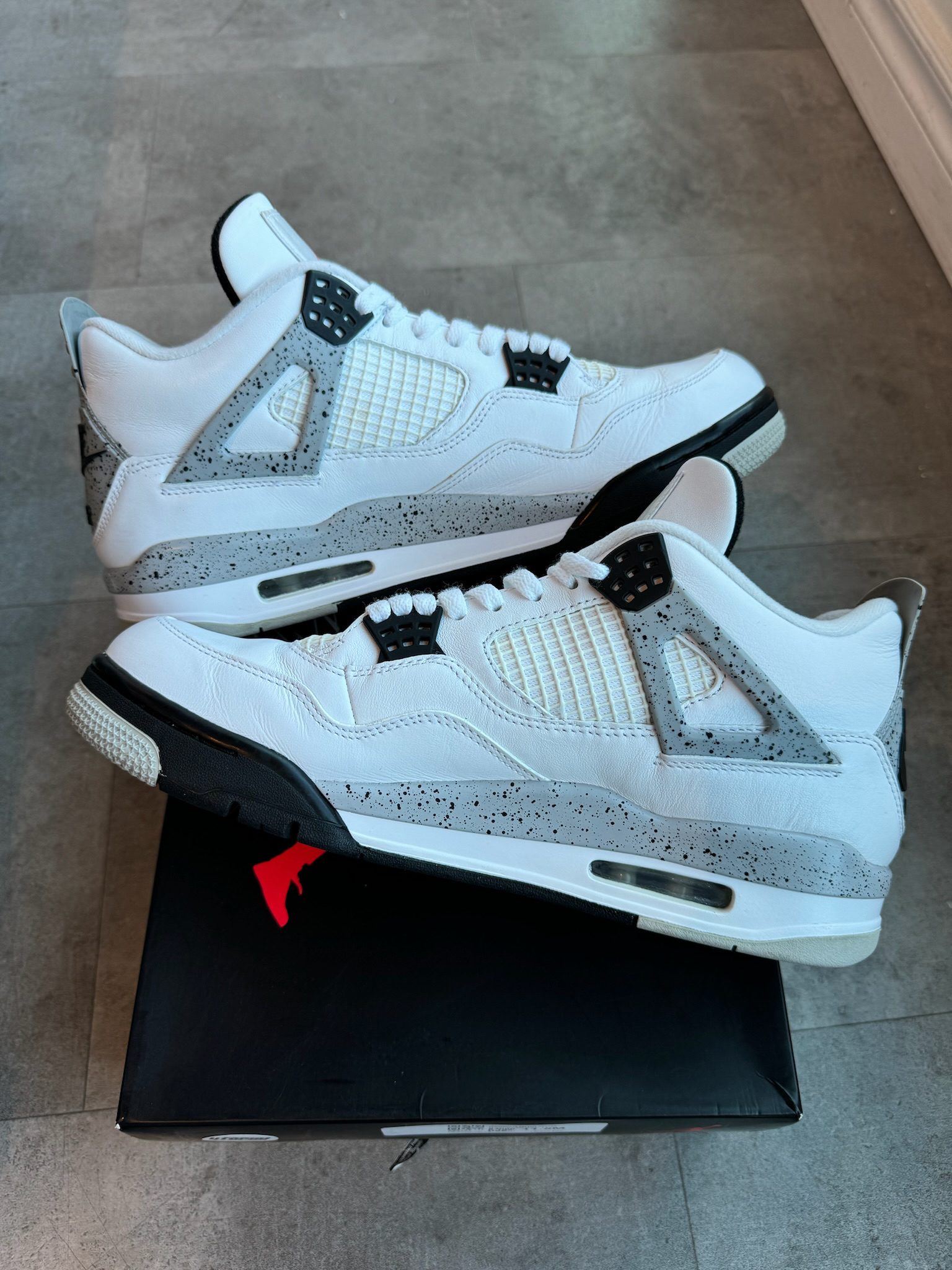 Jordan 4 Retro White Cement (2016) (Preowned Size 11.5)