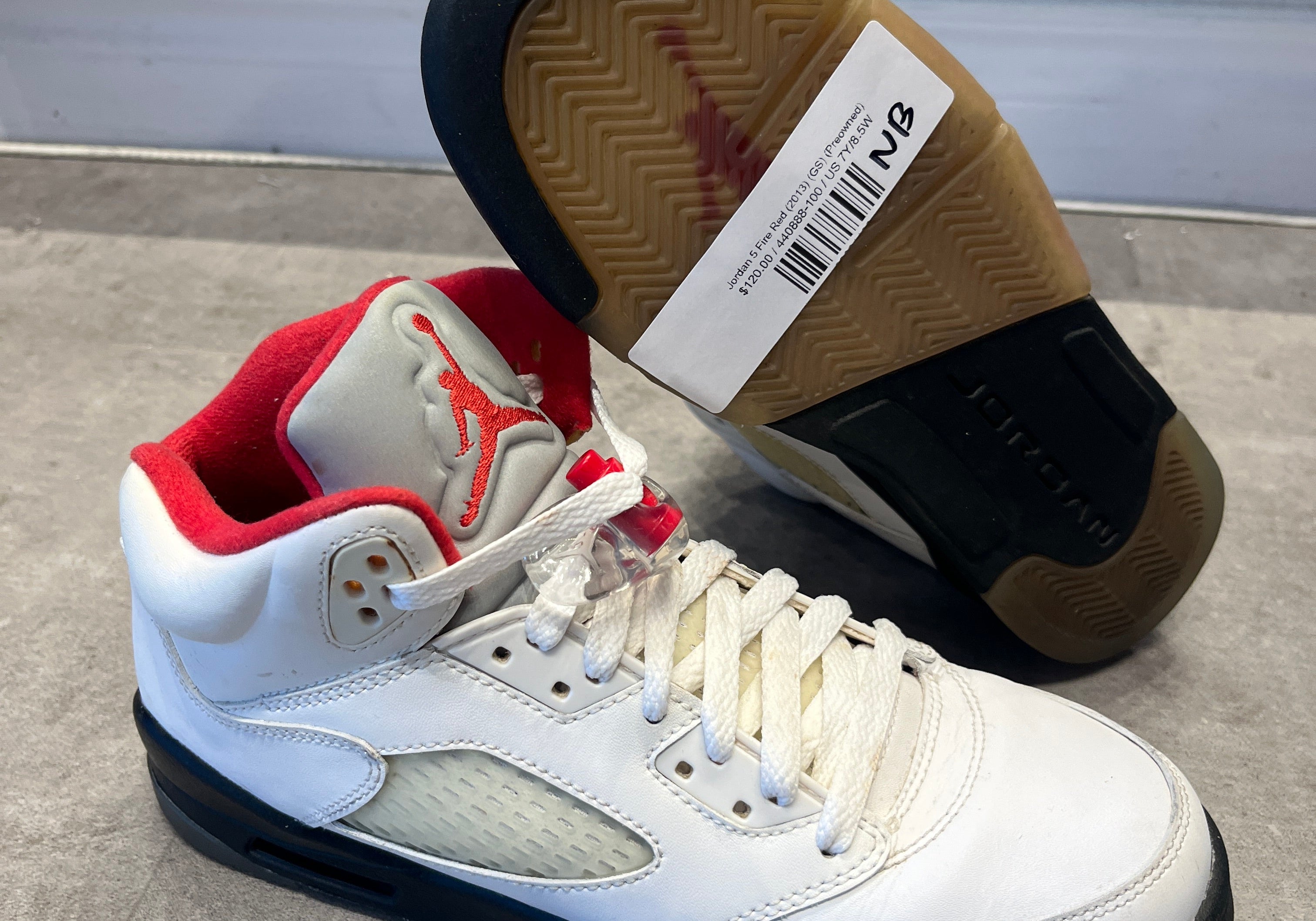 Jordan 5 Fire Red (2013) (GS) (Preowned)