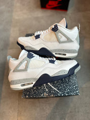 Jordan 4 Retro Midnight Navy (Preowned Size 11)