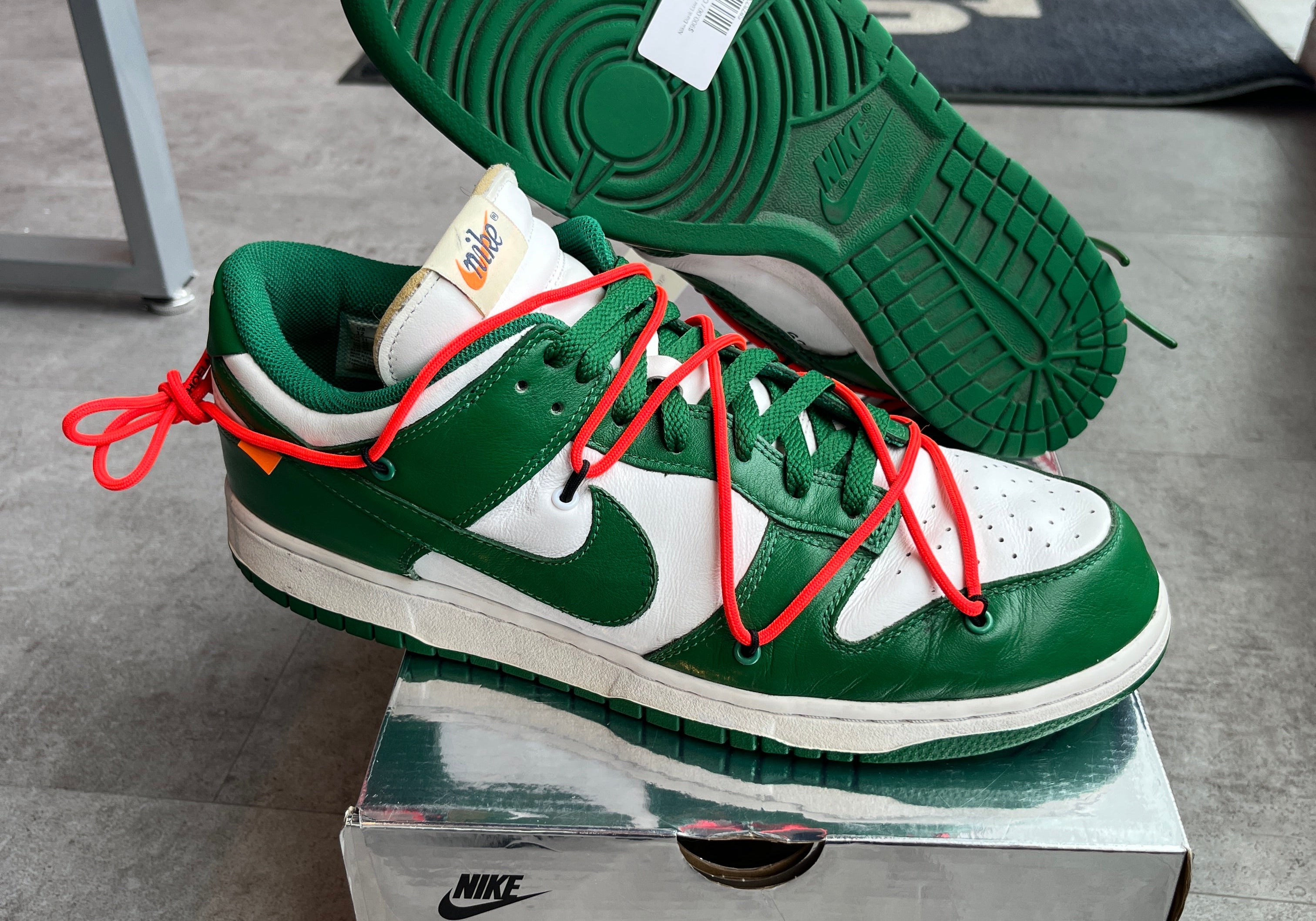 Nike Dunk Low Off-White Pine Green (Preowned)