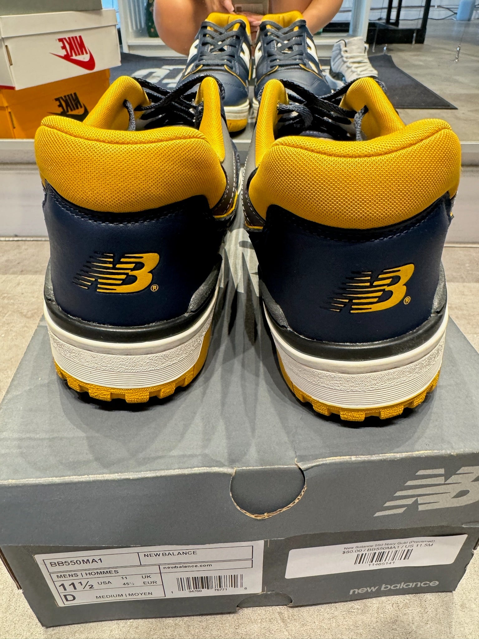 New Balance 550 Navy Gold (Preowned)