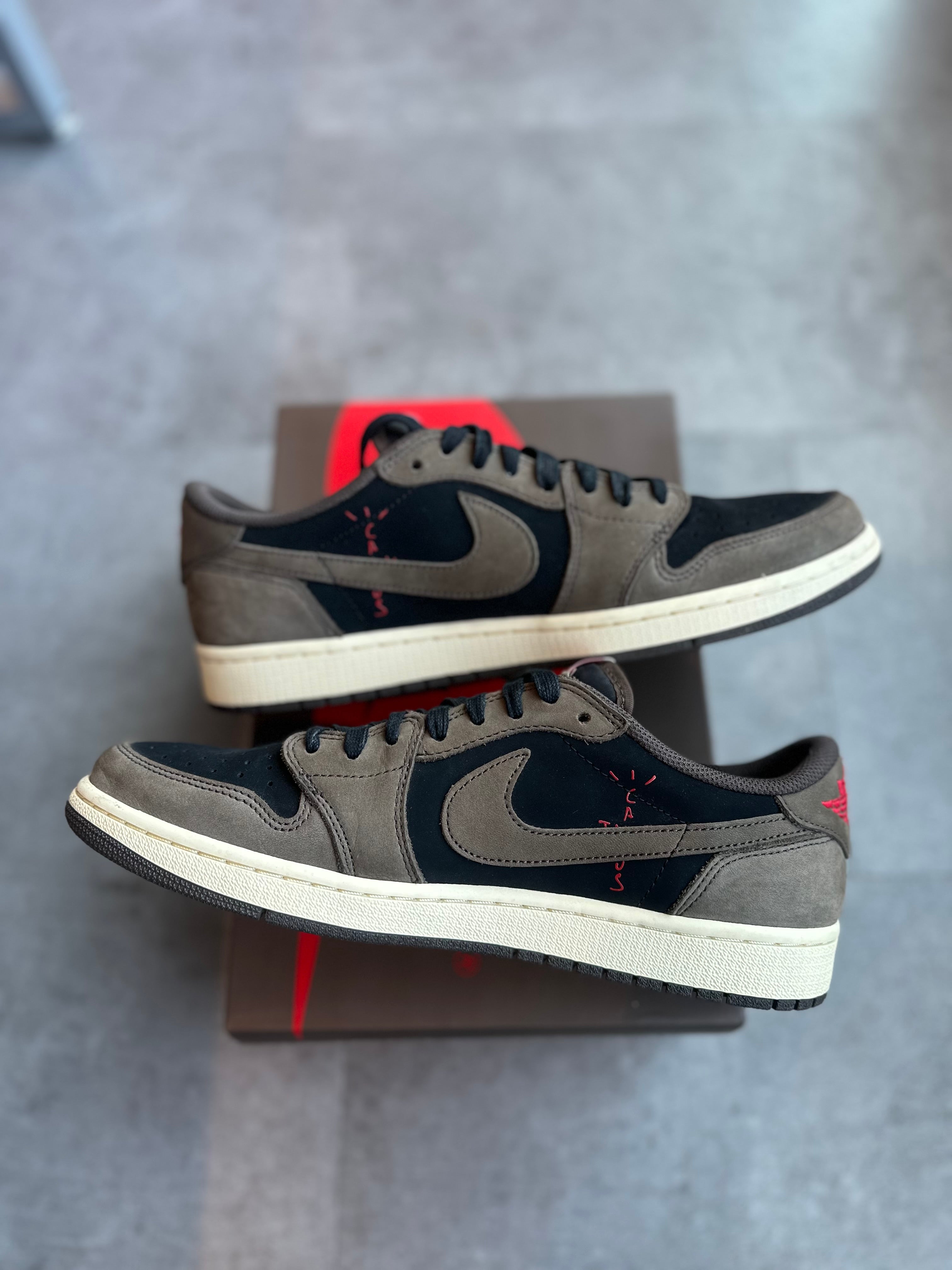 Jordan 1 Retro Low OG SP Travis Scott Mocha (Preowned Size 10.5)