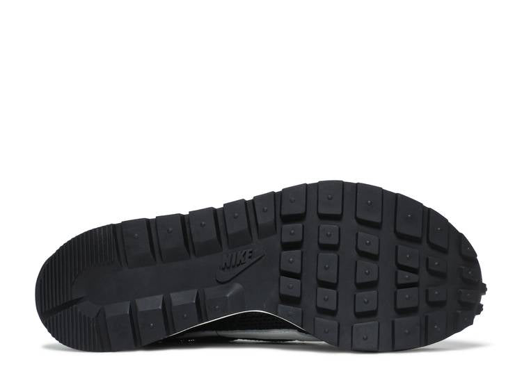 Nike VaporWaffle Sacai Black White – Utopia Shop